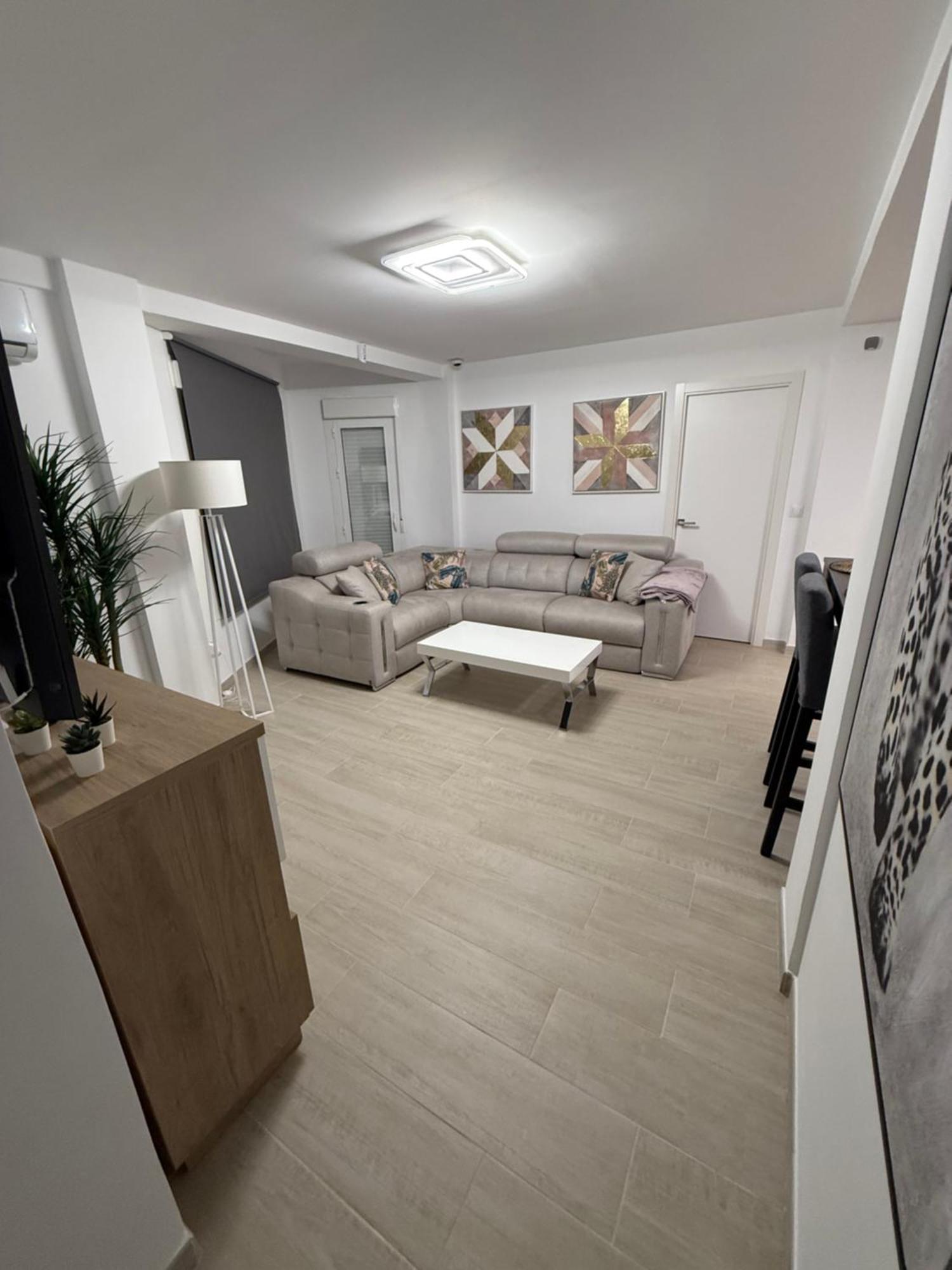 Apartamento Heliomar Apartment Malaga Luaran gambar